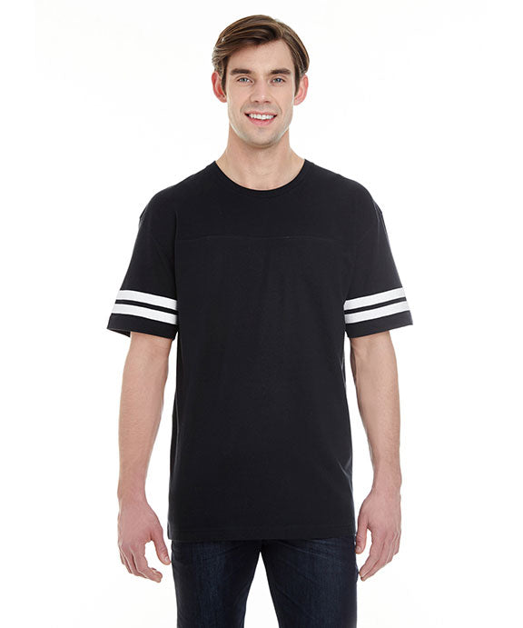 variant:Black/White:collection-default