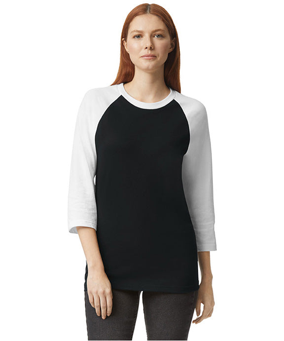 variant:Black/White