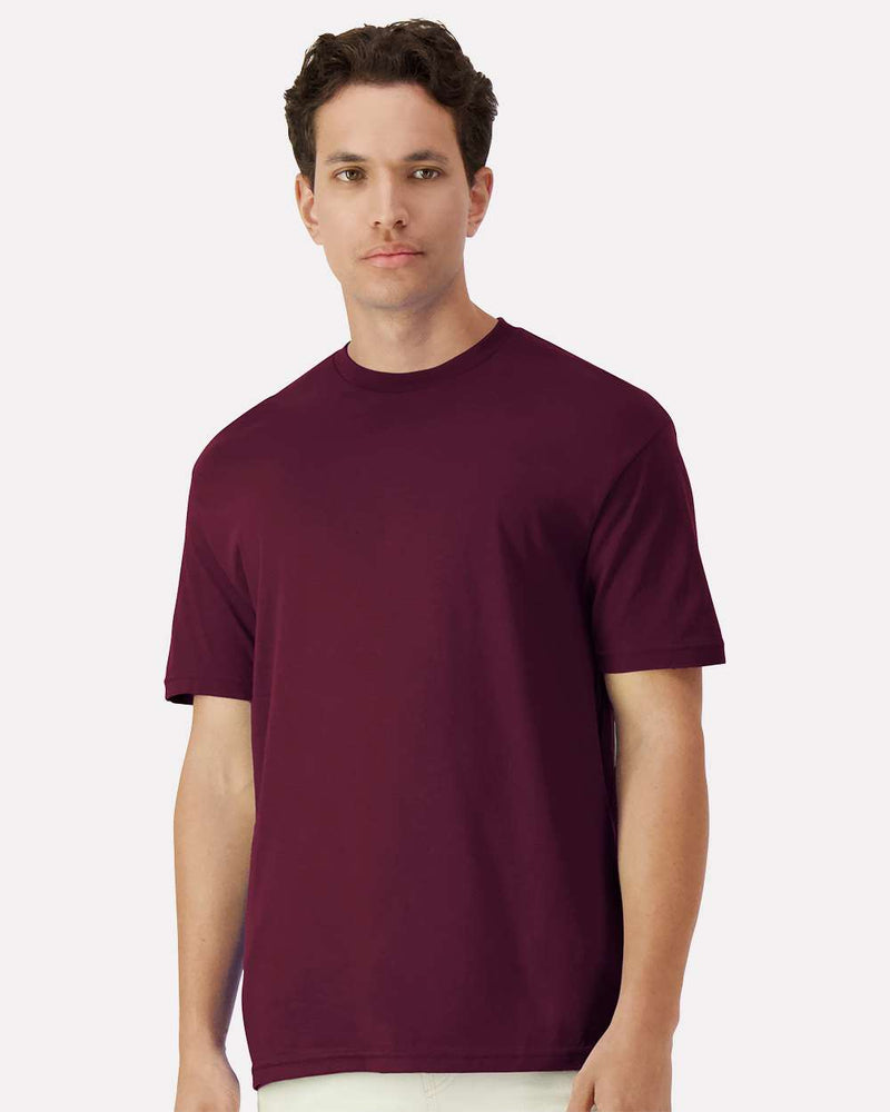 variant:Maroon